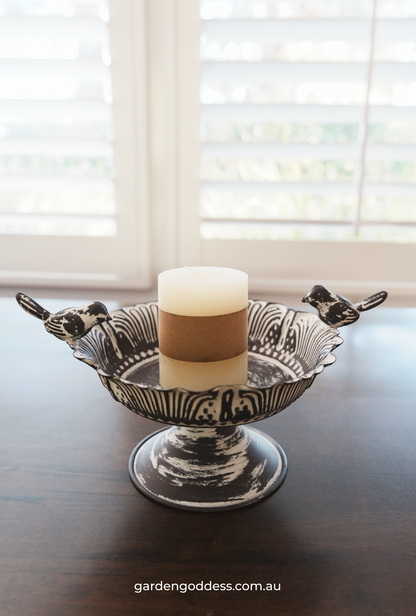 Hand-finished Vintage Style Iron Bird Tray