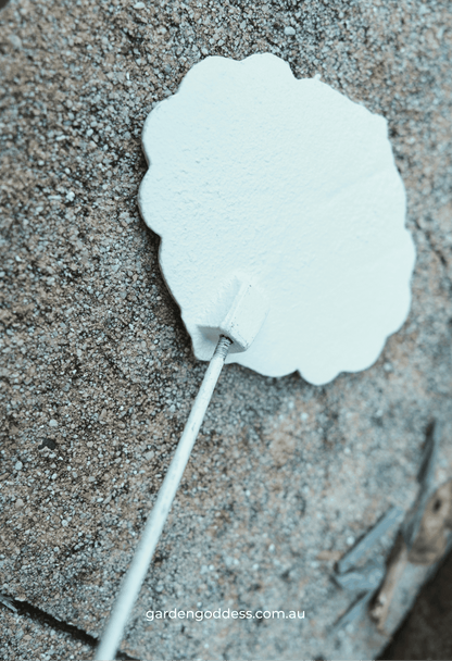 "Grow Dammit" Funny Garden Stake – Shabby Chic Cast Iron Style Plant Marker