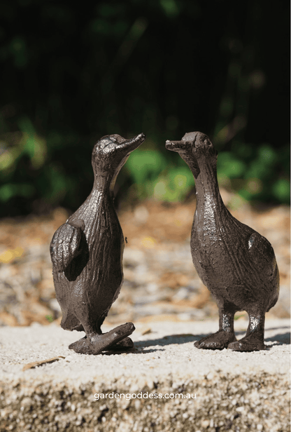 Garden Cast Iron Duck Statue Set (Set of 2) Solid Iron Decorative Garden Ornaments